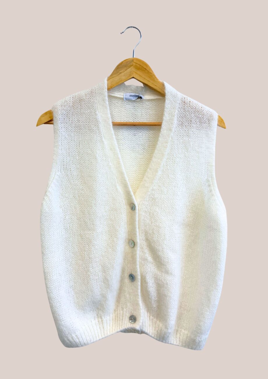 Gillet femme senior Gwendoline blanc sans manche vue de face - forESTIME