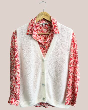 Gillet Femme senior Gwendoline Blanc sans manche avec chemise rose rouge - forESTIME