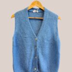 Gillet femme senior Gwendoline bleu sans manche vue de face - forESTIME