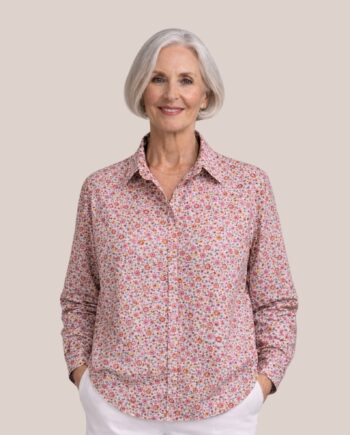 Chemisier Charlotte petites fleurs rose idéal pour femme senior - forESTIME