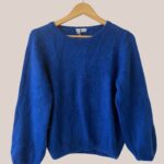Pull femme senior bleu vif manches longues vue de face - forESTIME