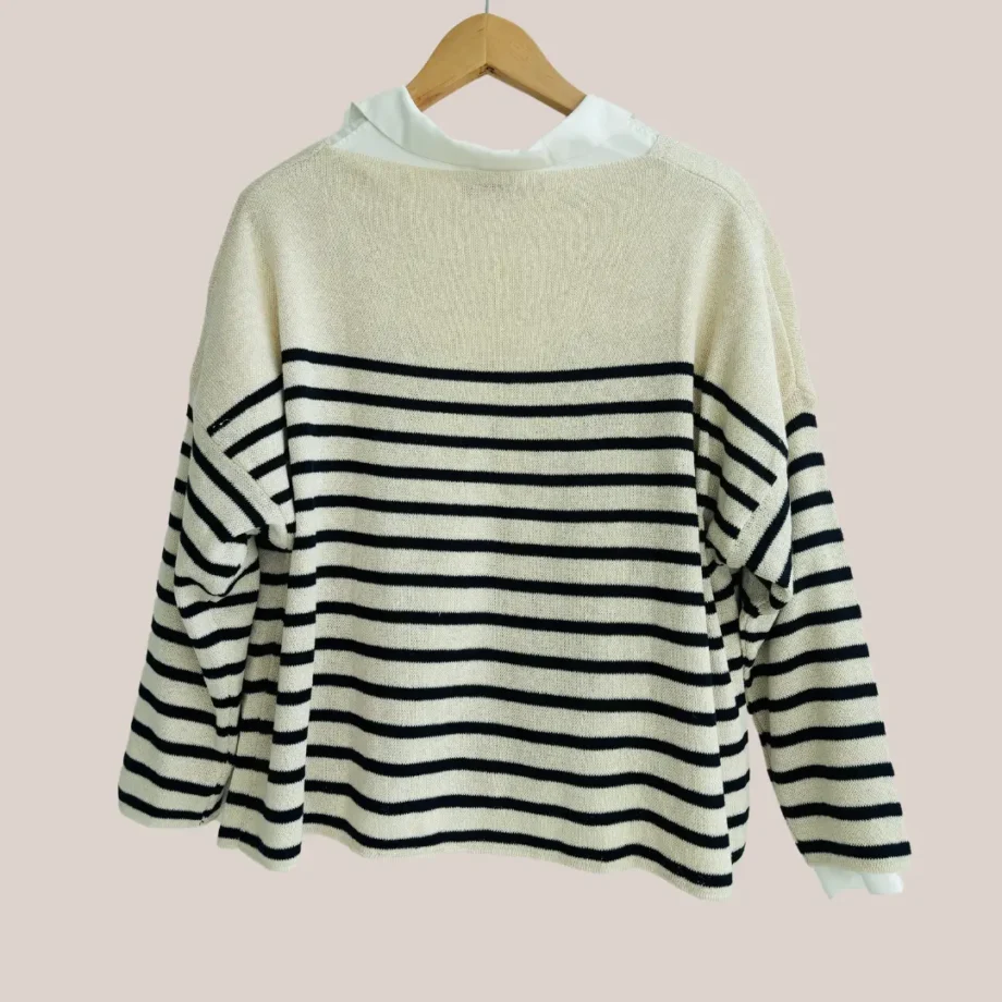 Pull à manches longues coloris beige à rayure marine, confortable vu de dos