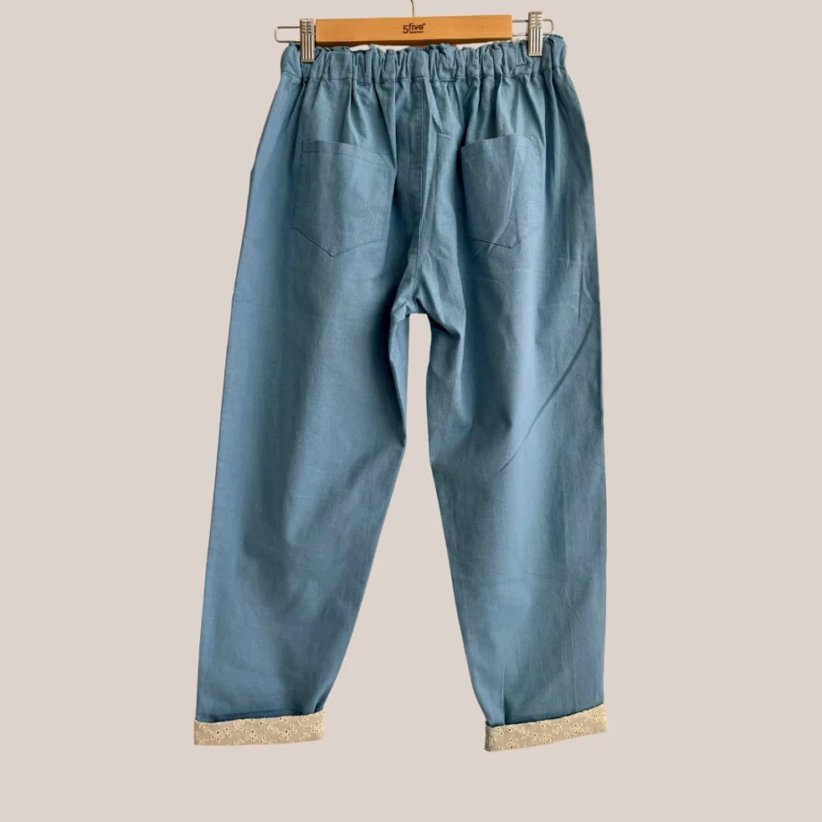 pantalon pour seniors en bleu modèle palma en vu de dos