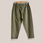 pantalon pour seniors en kaki clair modèle palma en vu de dos
