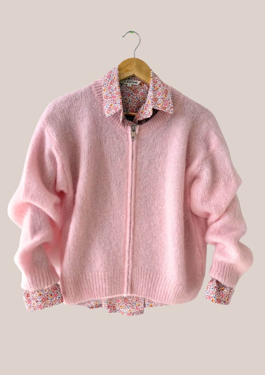Gilet femme senior à zip rose poudré, manches longues avec chemise à fleurs - forESTIME