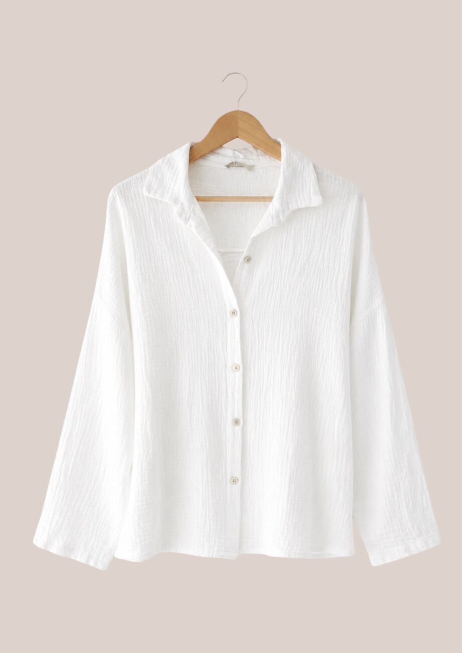 Chemisier Cassandre en Gaze de coton. Coloris blanc idéal pour femme senior - forESTIME