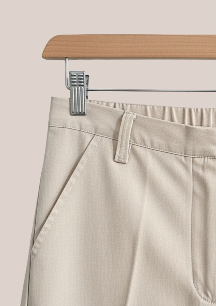 Pantalon Pauline de coloris beige clair - forESTIME