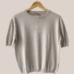 Pull senior col rond manches courtes, 100 % coton beige vue de face - forESTIME