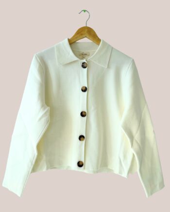 Pull écru boutonnée, manches longues -forESTIME