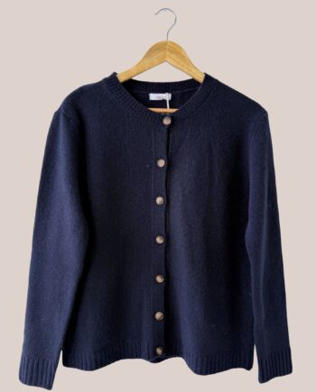 Cardigan merinos Laurence bleu marine vue de face - forESTIME