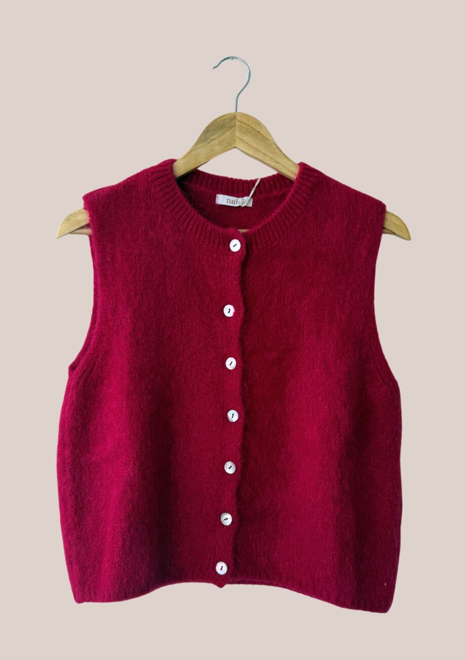 Gilet femme senior Giorgia cerise sans manches vue de face - forESTIME