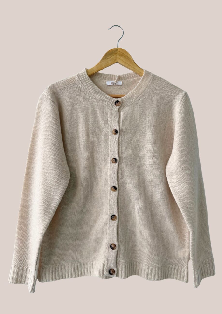 Gilet femme senior Laurence beige clair, manches longues vue de face - forESTIME