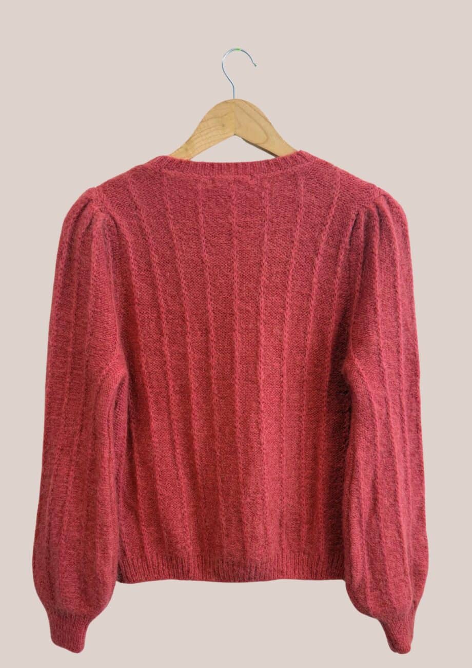 Gilet Gary pour femme senior de couleur rose blush avec manches longues vue de dos - forESTIME