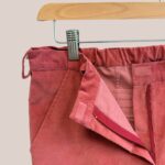 Pantalon rose blush, Pauline en velours. Coupe droite idéal pour femme senior - forESTIME