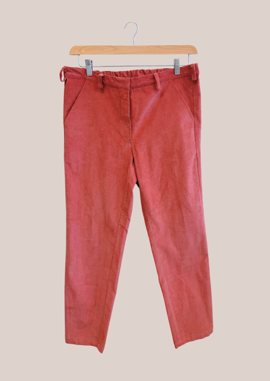 Pantalon avec fermeture aimanté