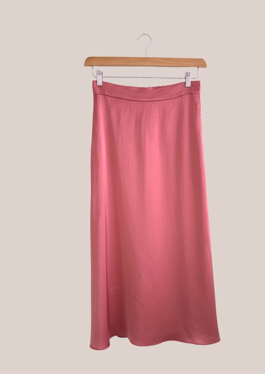 Jupe Jane idéale pour femme senior de coloris rose blush - forESTIME