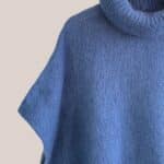 Pull plume col roulé, de coloris bleu jean idéal pour femme senior - forESTIME