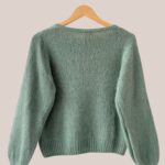 Pull Pascaline vert amande pour femme senior en maille douce forESTIME.