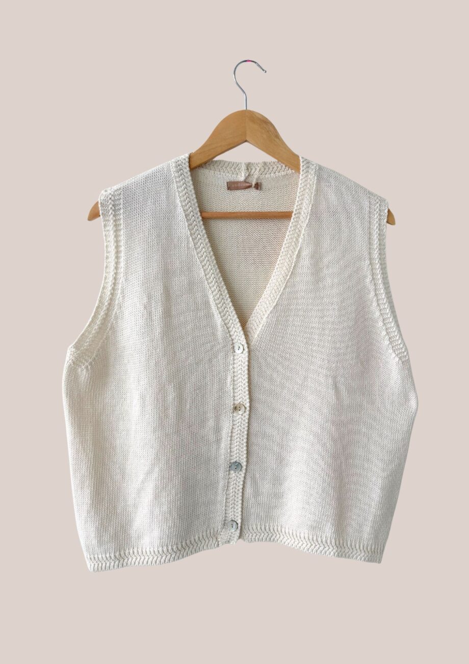 Gilet Gatia sans manches femme senior coloris écru idéal pour femme senior