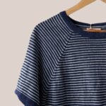 Zoom sur le Pull Paty en coloris marine