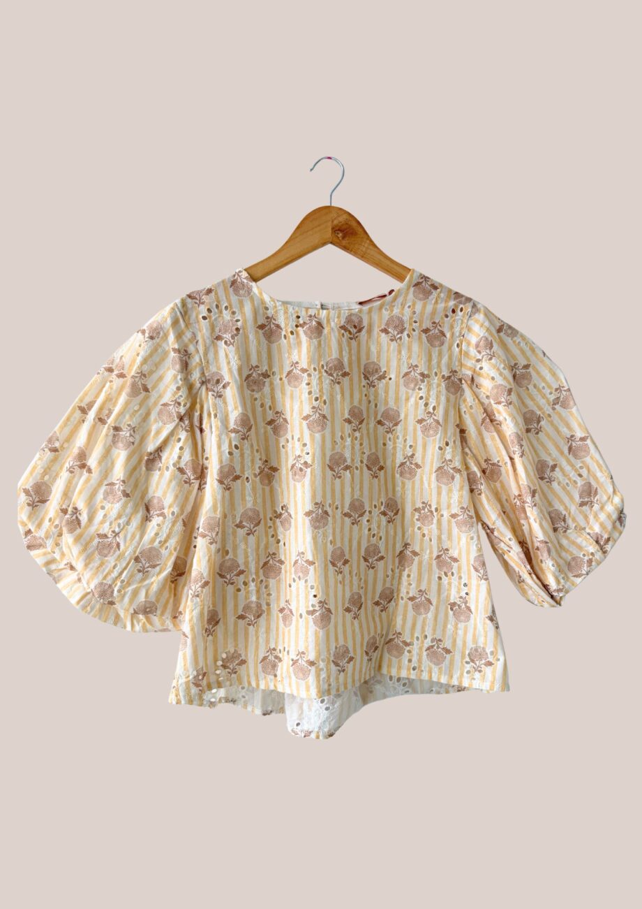 Blouse femme fleurie jaune idéal pour senior