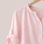 blouse rose poudré femme encolure boutonnée