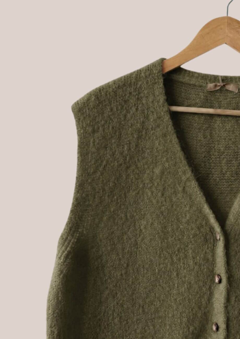 Zoom sur le Pull sans manches Gwen - forESTIME
