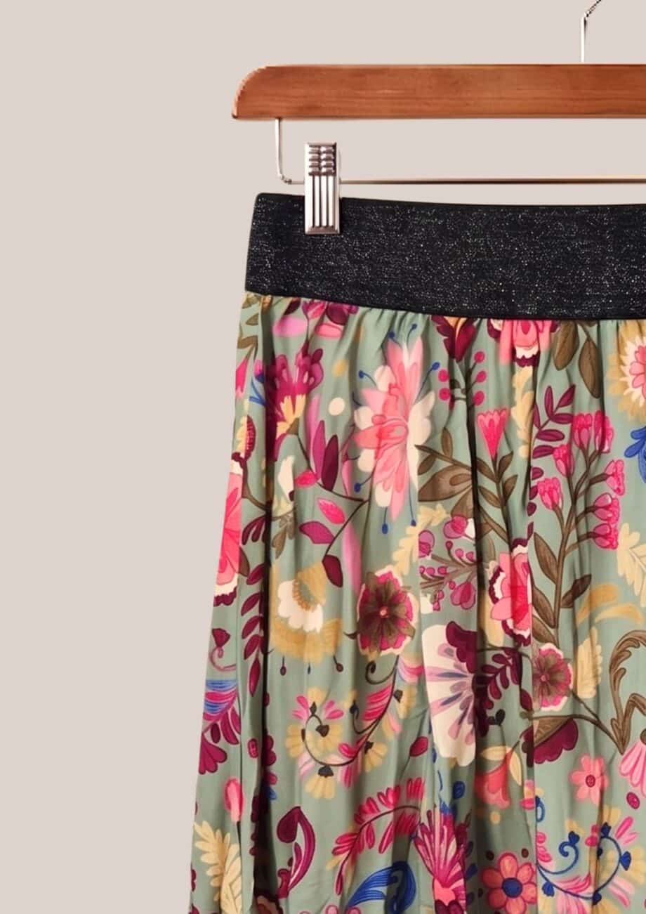 Détail large élastique pailleté noir 4 cm jupe Justine imprimé floral vert senior - forESTIME